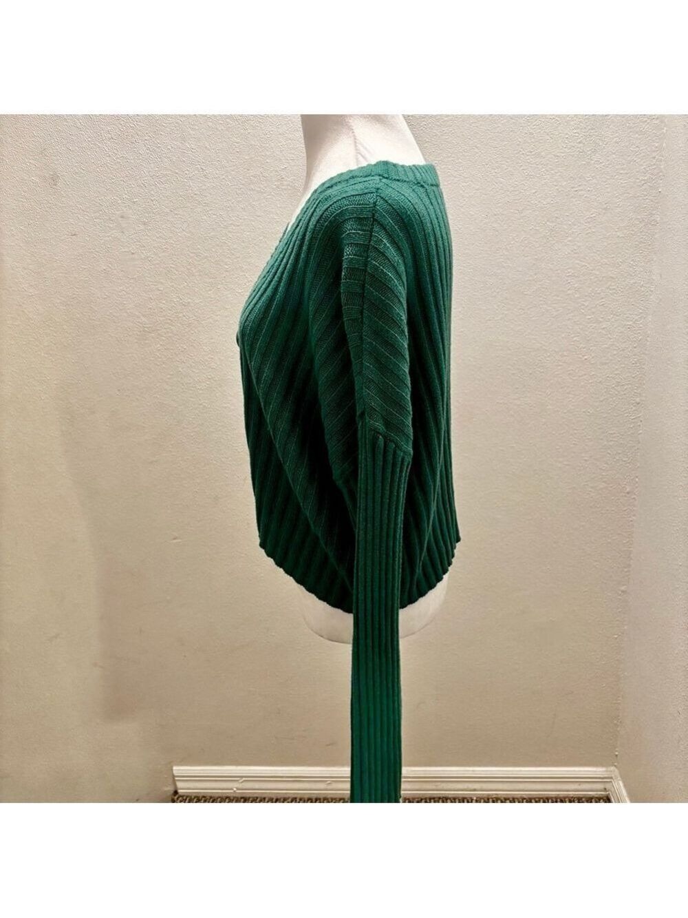 American Eagle Green Boxy Ribbed Button Up Cropped Cardigan Sweater M - Picture 7 of 10